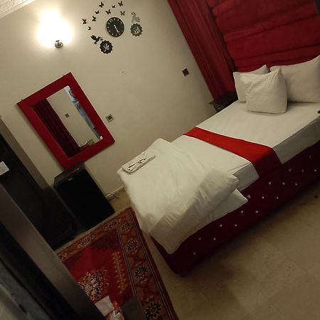 לאהור Hotel Royal Grand מראה חיצוני תמונה