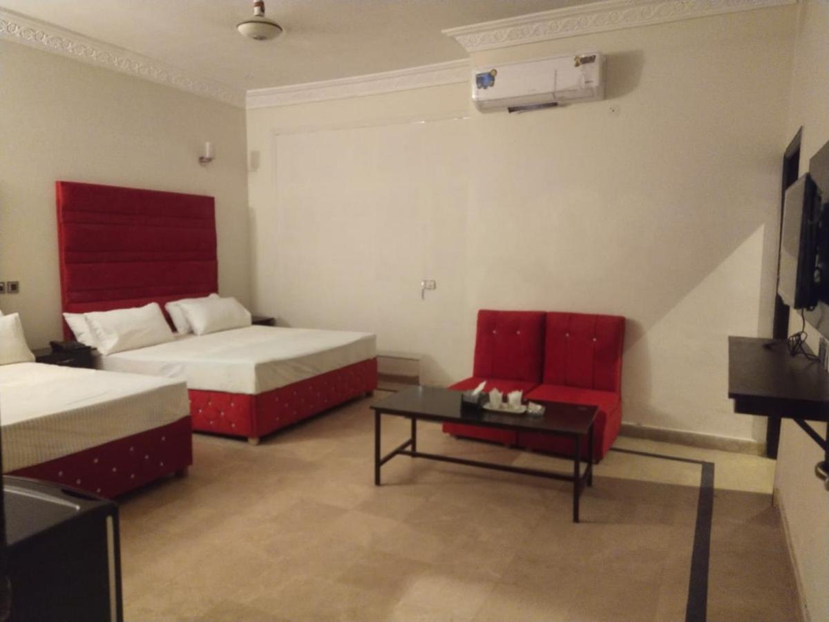 לאהור Hotel Royal Grand מראה חיצוני תמונה