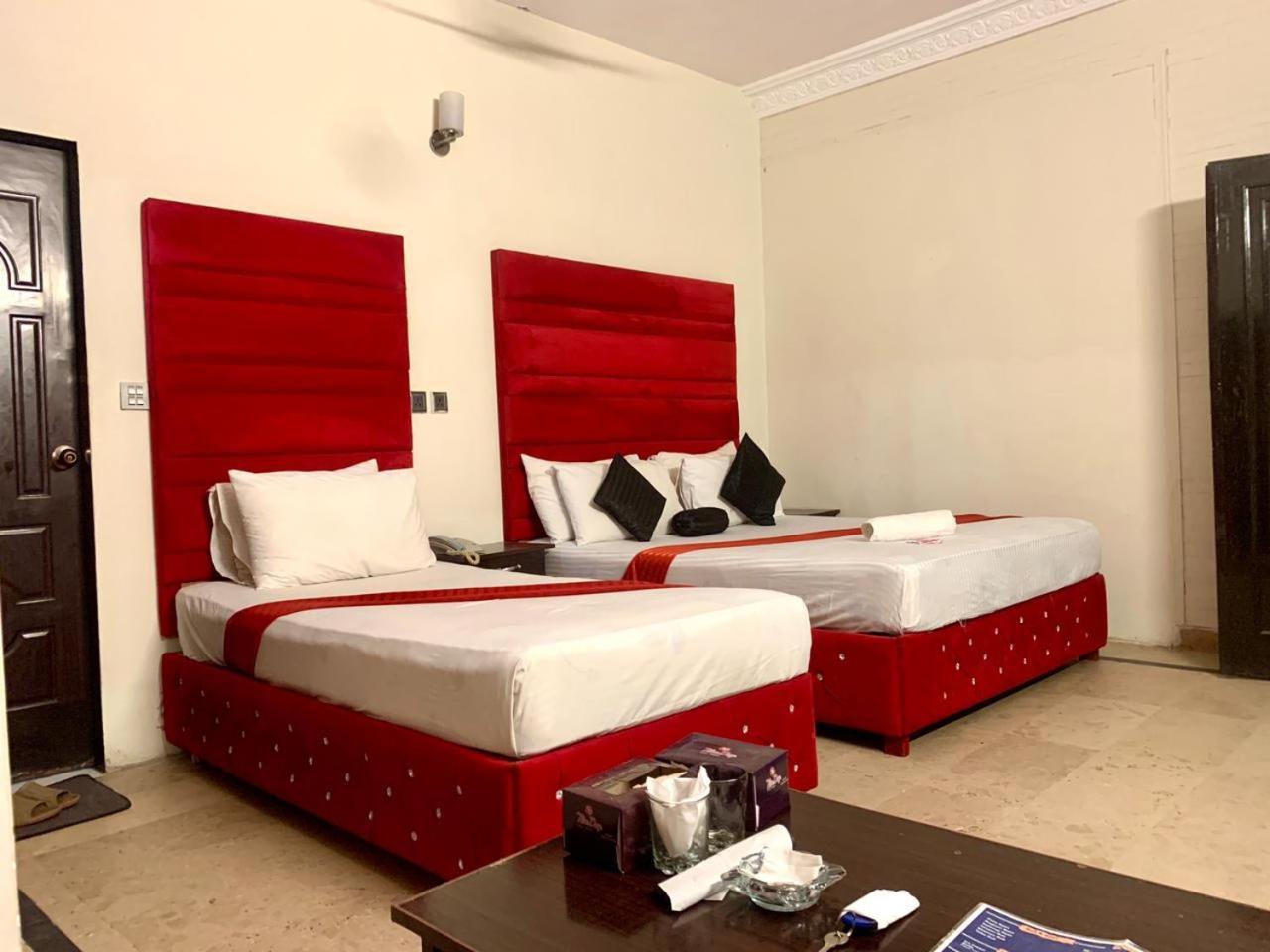 לאהור Hotel Royal Grand מראה חיצוני תמונה