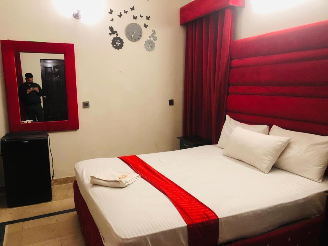 לאהור Hotel Royal Grand מראה חיצוני תמונה