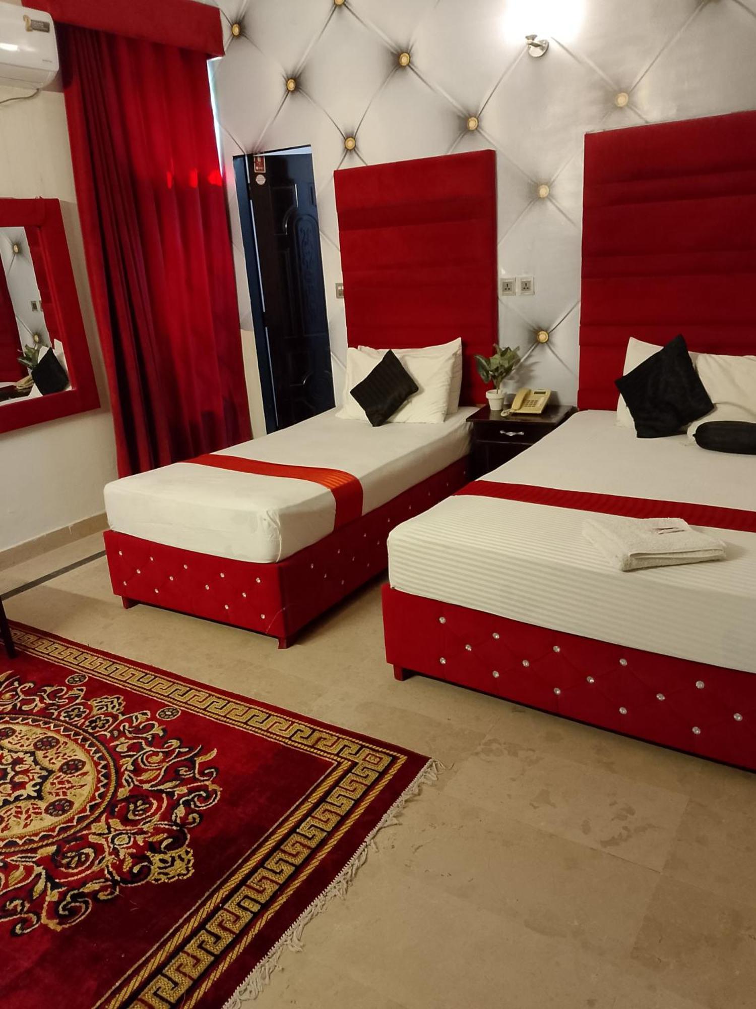לאהור Hotel Royal Grand מראה חיצוני תמונה