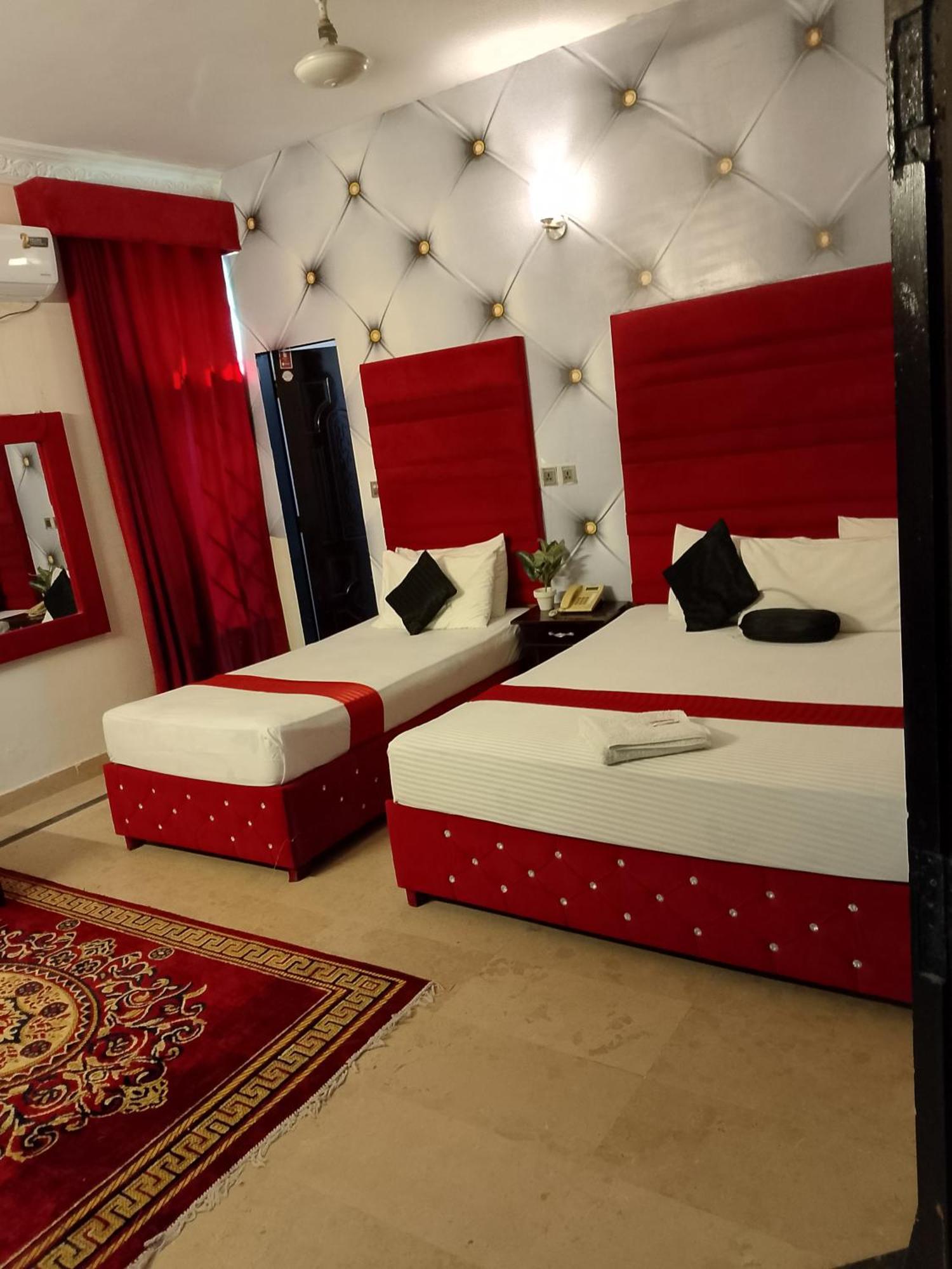 לאהור Hotel Royal Grand מראה חיצוני תמונה