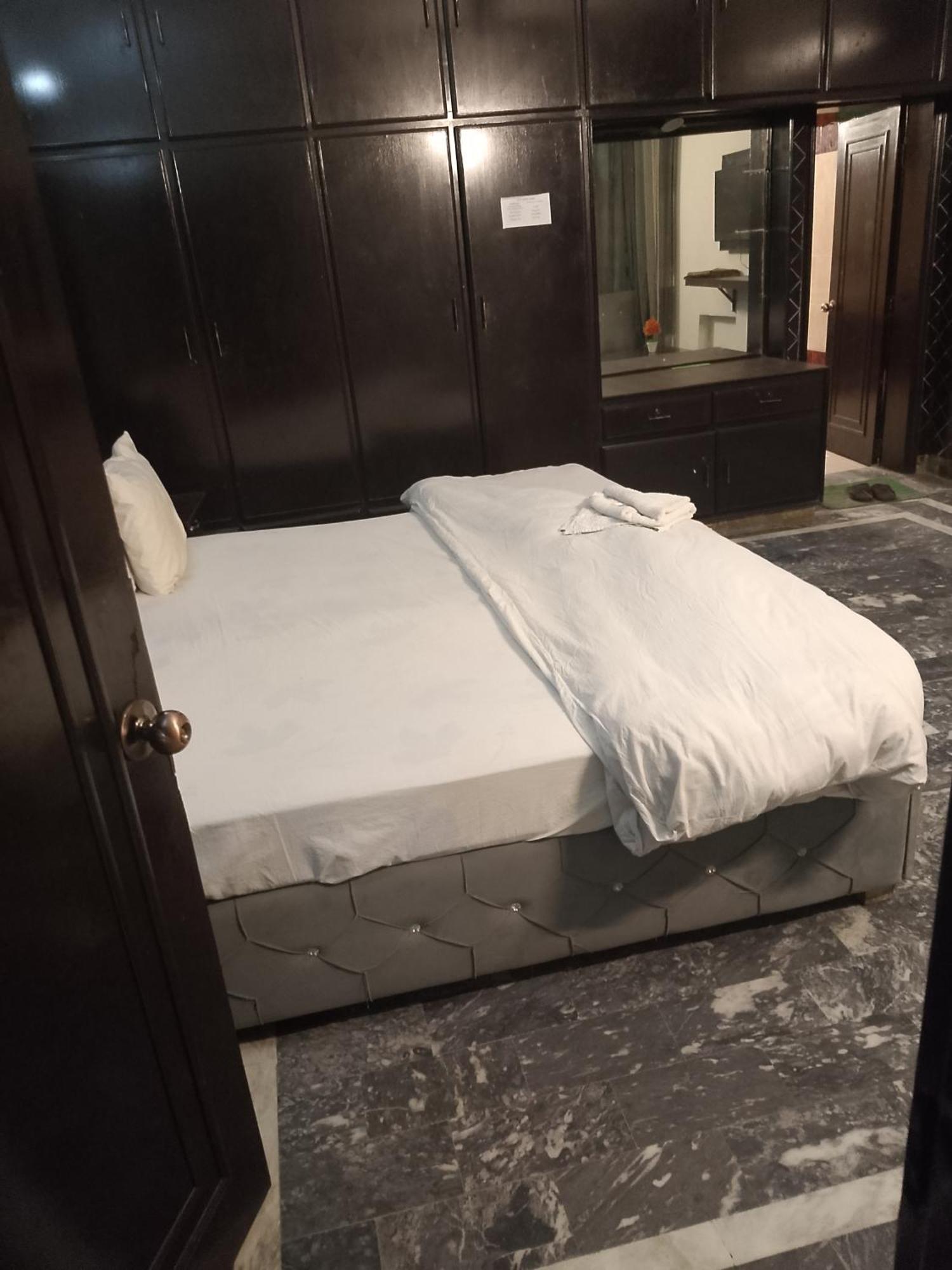 לאהור Hotel Royal Grand מראה חיצוני תמונה