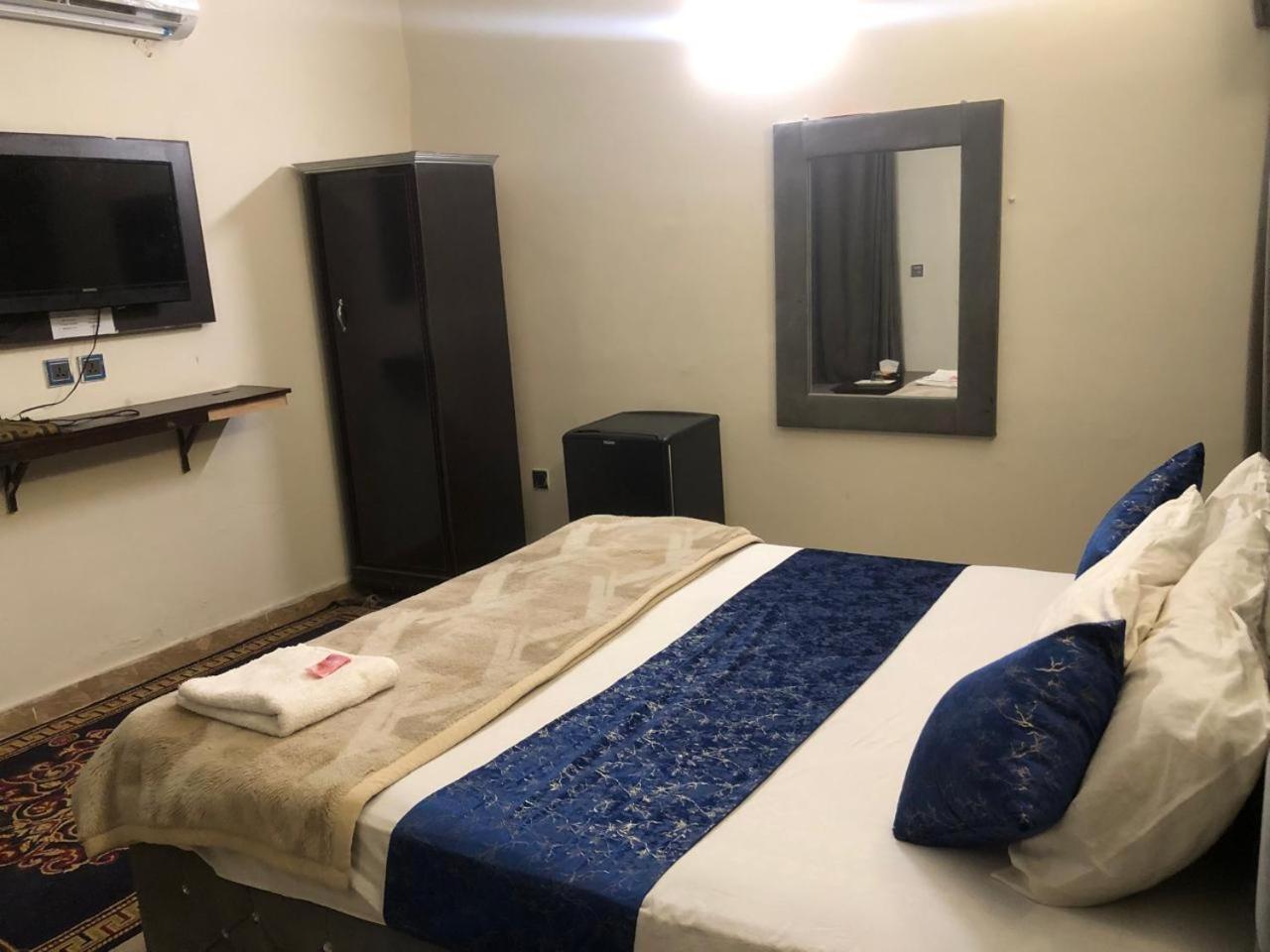 לאהור Hotel Royal Grand מראה חיצוני תמונה